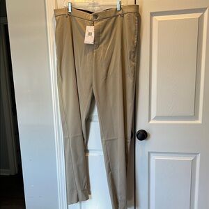 Nike Khaki Men's Pants - no hem
